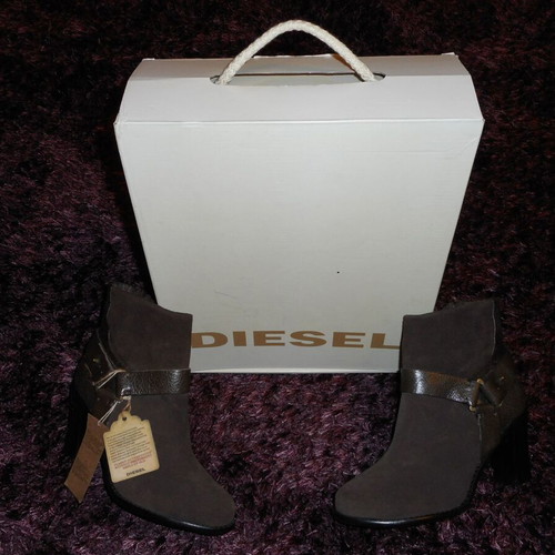 Diesel brown heeled shoes new, size 38