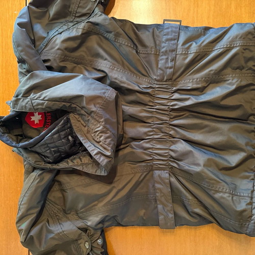 Wellensteyn Winter Jacket Medium Size like new, gold-bronze