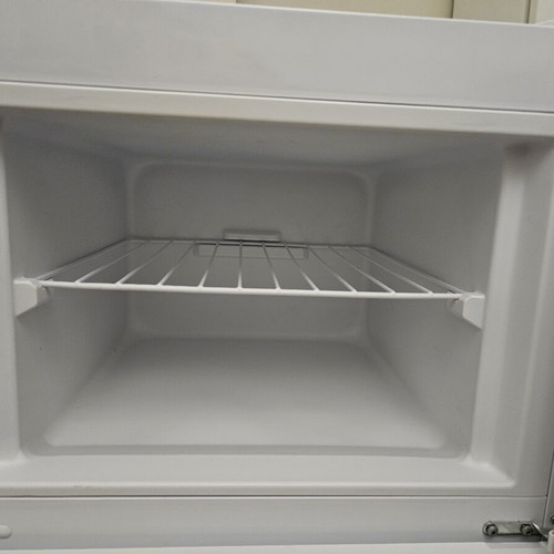 United two-door refrigerator 212lt used, white