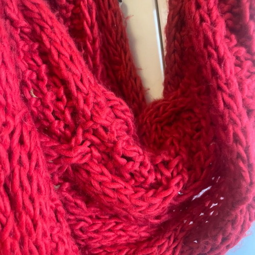 Scarf red long knitted with fringes like new