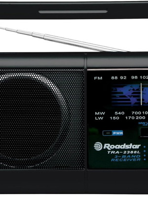 Roadstar TRA 2388L/BK Portable 3-Band Radio used