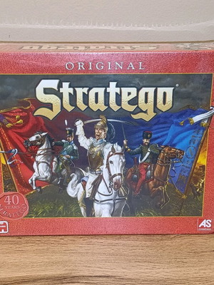 Stratego original board game anniversary edition sealed