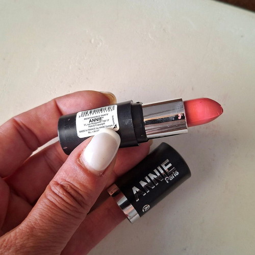 Annie Paris lipstick No 29