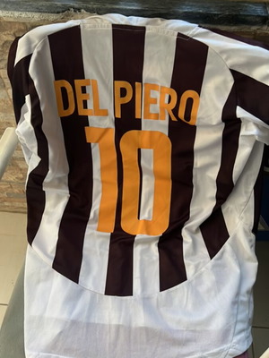Juventus jersey used, good condition, Del Piero 10