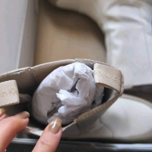 Calvin Klein boots like new, size 38, white and beige