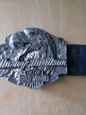 Authentic vintage Harley-Davidson belt buckle like new