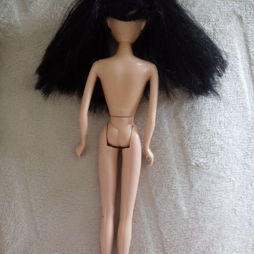 Doll 30 cm used for OOAK with jet black hair