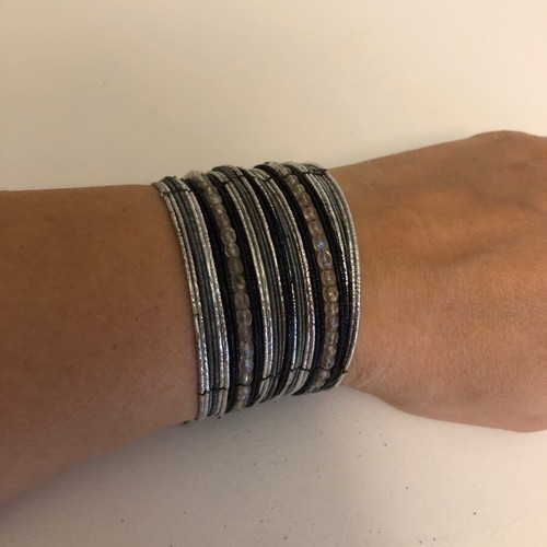 Boho bracelets like new, set of 2 pieces