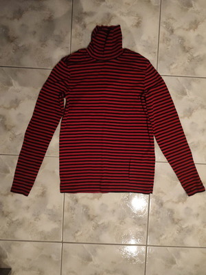 Striped long-sleeve shirt used, size S, black and red
