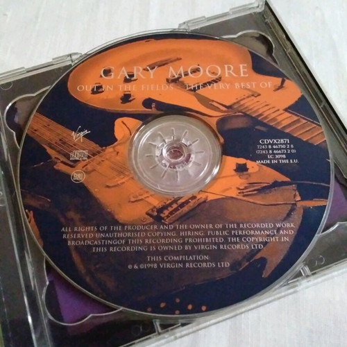 Gary Moore 2CD used with 2-3 light scratches