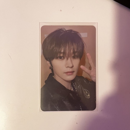 Stray Kids Lee Know 5-Star photocard Version C