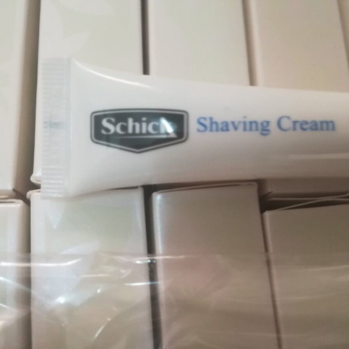 Double Blade Razors with Shaving Cream, Pack of 42