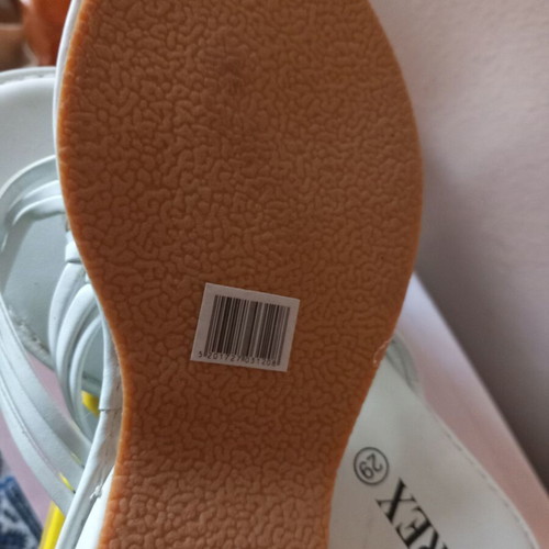 Parex children's flip-flops new, sizes 29 and 33, white