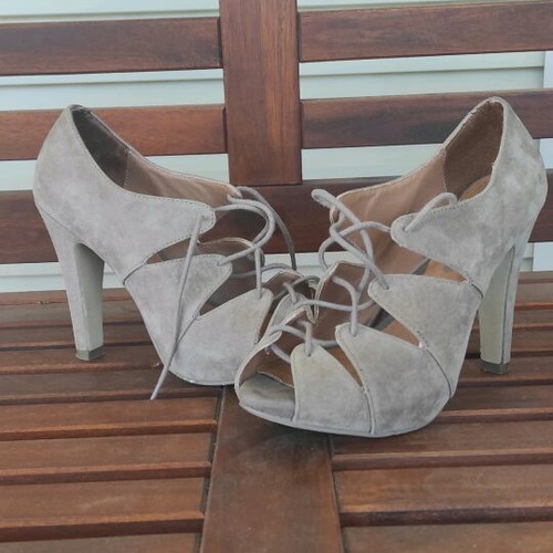 Bershka Suede Cut Out Heels with Laces Size 37 Like New