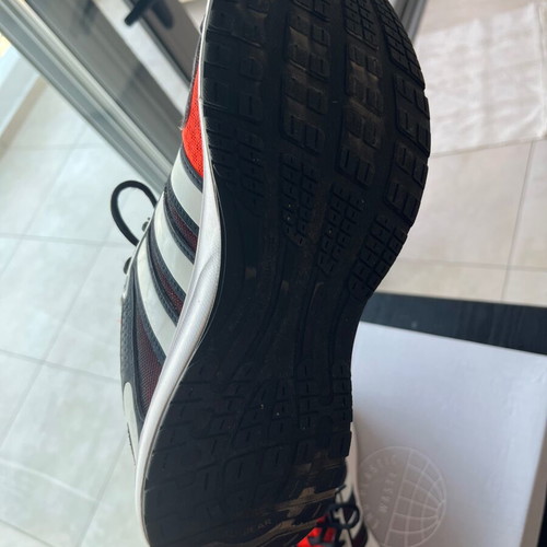 Adidas athletic shoes size 44, black and red