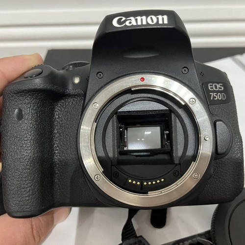 Canon EOS 750D camera like new