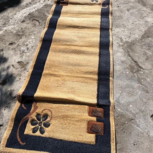 Durkar Hali Arda series runner rug like new
