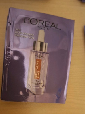 L'Oreal Paris Revitalift Filler serum samples 50 x 1.5ml new