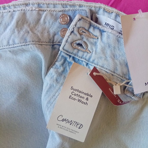Mango Cropped Jeans new, size 44, bleached denim