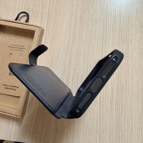 Nomad leather folio case for iPhone 16 Pro Max new