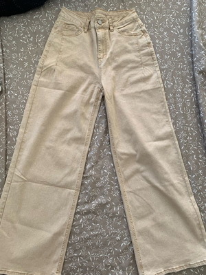 Beige wide-leg jeans, new, size S