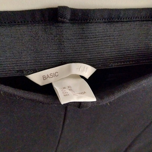 Fitted pants XL black like new, elastic