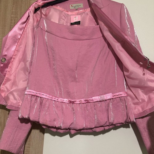 Angelo Psarros women's suit new, pink jacket with skirt