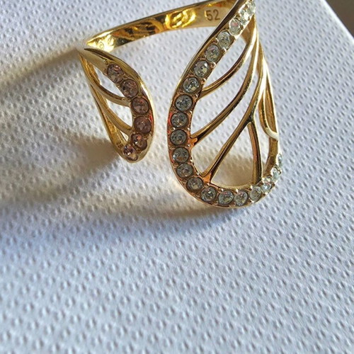 Swarovski Candy Ring like new, gold color, size 52