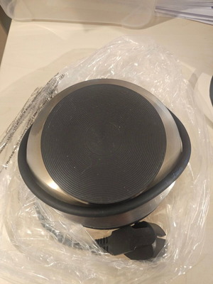 Izzy Q105 500W electric hot plate inox finish