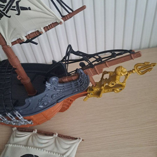 Chap Mei pirate ship used with missing parts