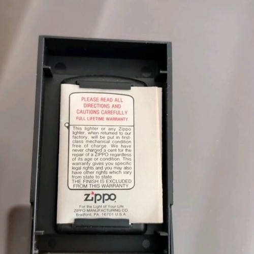 Zippo lighter like new, silver shiny, 90s decade