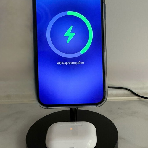 Belkin BoostCharge Pro 2-in-1 MagSafe Stand like new