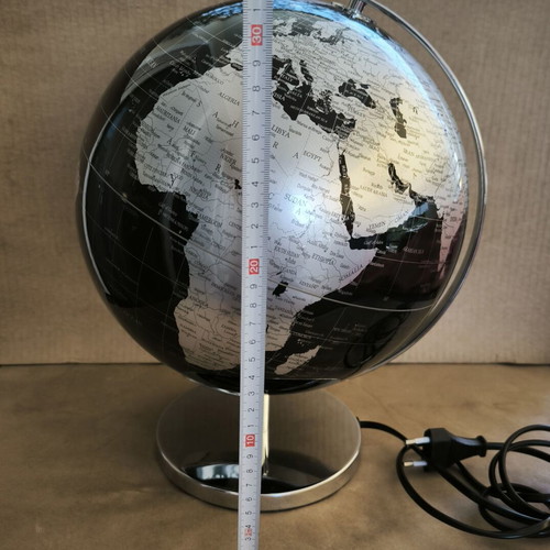 Illuminated Desk Globe 32cm Height like new