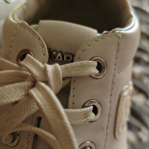 Karl Lagerfeld sneakers used, white silver iridescent size 39
