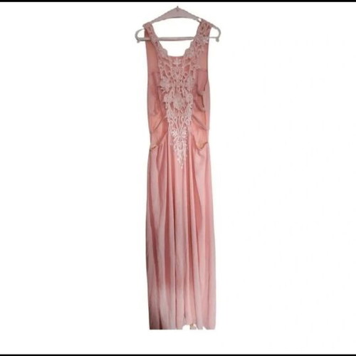 bsb dress with lace on the back