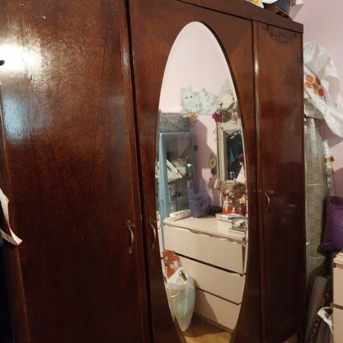 Wardrobe solid walnut used, dimensions 180x214x54 cm