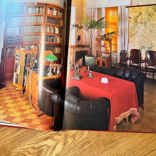 Kremlin State Museums of Moscow Book new, Russian