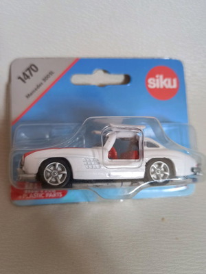 Siku Mercedes Benz 300SL Gull Wing White Model new