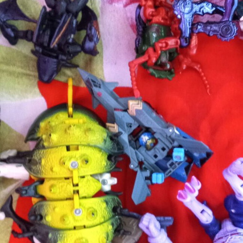 Alien Transformers figures and weapons 1998-2003