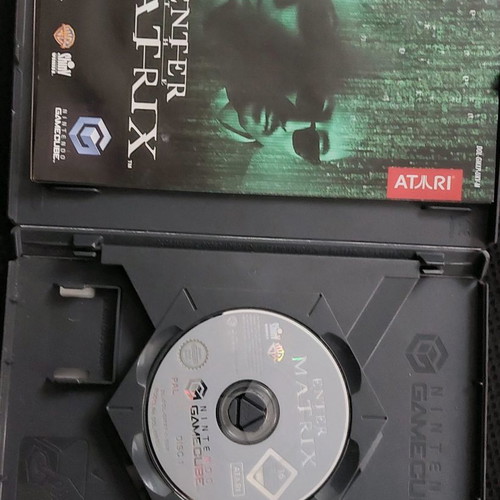 Nintendo GameCube Enter the Matrix game used, complete