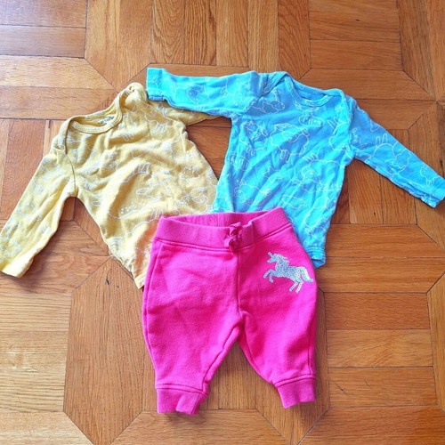 Carter's Baby Bodysuits and Pants Like New for 3-Month-Old Girl
