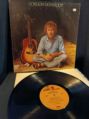 Gordon Lightfoot Sundown vinyl LP used, folk rock 1974