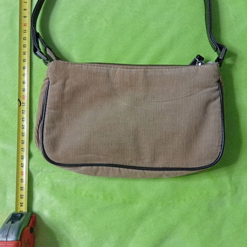 Atmosphere corduroy shoulder bag like new, beige 90s style