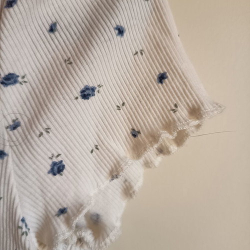 H&M Kids' T-shirt like new, white and blue, sizes XS-M
