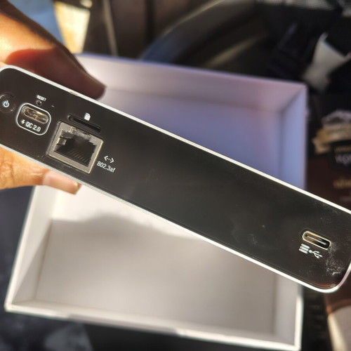 Ubiquity Cloud Key Gen 2 Plus with 1TB disk like new