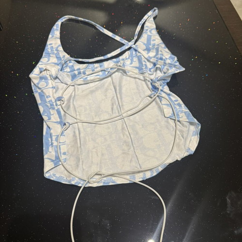 Luxury top size large turquoise like new