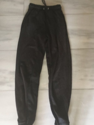Stradivarius women's pants like new, black, size XXS