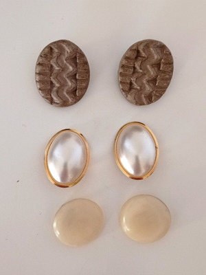 Earrings used, pack of 3 clip-on pairs from the 1980s