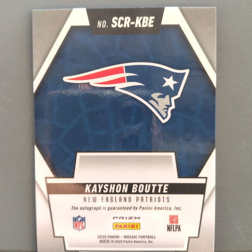 Kayshon Boutte 2025 Panini Mosaic Scripts Auto Red Wave New England Patriots card like new