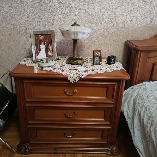 Bedroom set made of solid walnut wood used